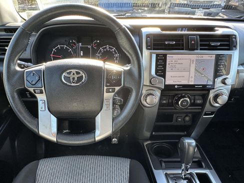 Used 2020 Toyota 4Runner SR5 image 8