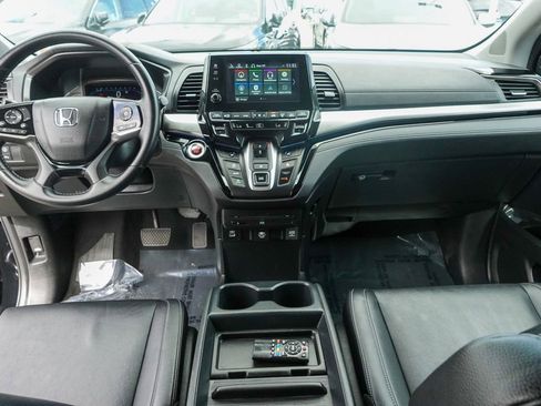 Used 2023 Honda Odyssey Touring image 28