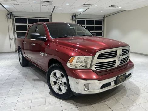 Used 2015 RAM 1500 Lone Star RWD image 7