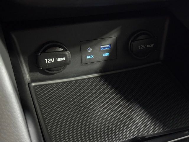 Used 2018 Hyundai Ioniq Blue FWD image 18