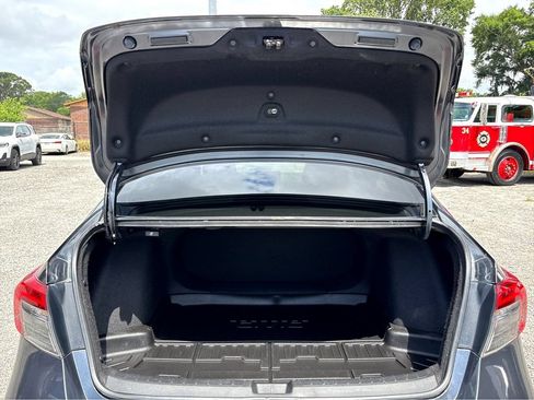 Used 2024 Honda Civic Sport image 15