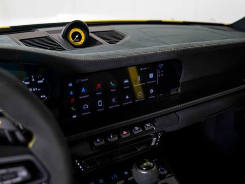 Used 2024 Porsche 911 GT3 RS RWD image 22