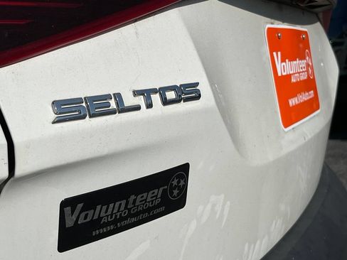 Used 2021 Kia Seltos S FWD image 8