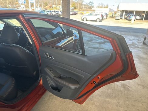 Used 2022 Nissan Altima 2.0 SR image 20