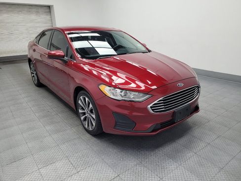 Used 2019 Ford Fusion SE AWD/4WD image 13