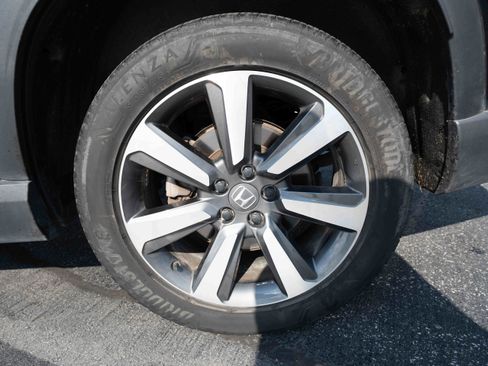 Used 2024 Honda Pilot Touring image 30