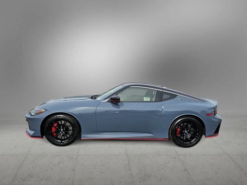 Used 2024 Nissan Z NISMO w/ Floor Mat Package image 5