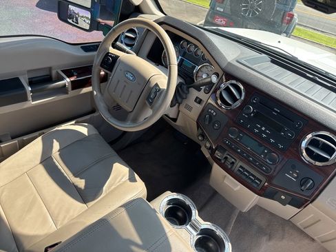 Used 2008 Ford F250 Lariat image 26