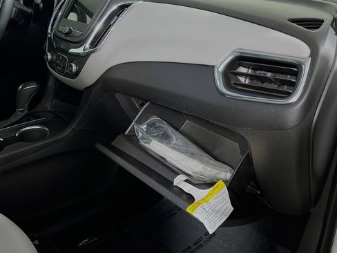Used 2019 Chevrolet Equinox LT FWD image 35
