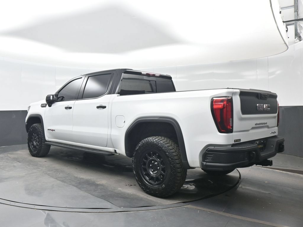 Used 2024 GMC Sierra 1500 AT4X w/ AT4X AEV Edition AWD/4WD image 4