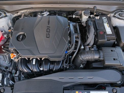 Used 2025 Kia K5 GT-Line w/ GT-Line Premium Package FWD image 7