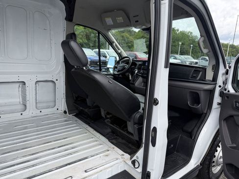Used 2023 Ford Transit 250 Medium Roof AWD image 14