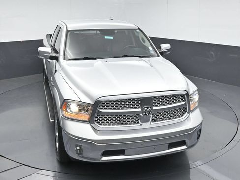 Used 2018 RAM 1500 Laramie RWD image 37