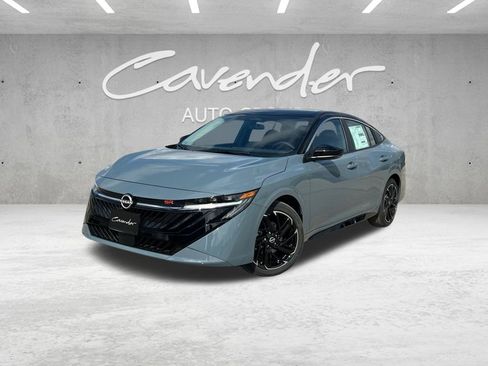 New 2026 Nissan Sentra SR image 1