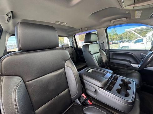 Used 2015 Chevrolet Silverado 2500 LT w/ LT Convenience Package image 18