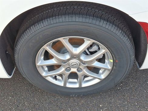 New 2026 Chrysler Voyager LX image 5