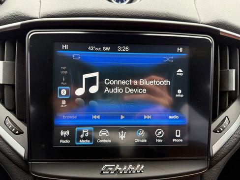 Used 2017 Maserati Ghibli image 18