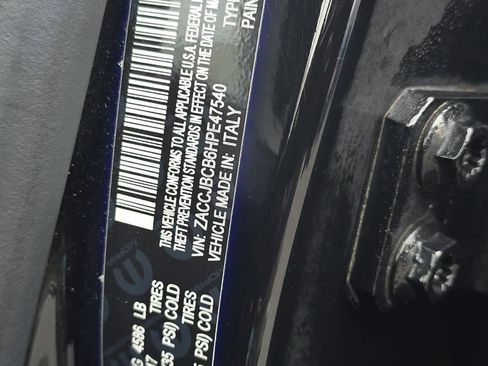 Used 2017 Jeep Renegade Trailhawk image 28