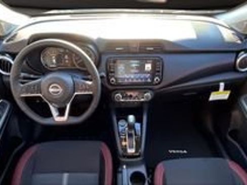 Used 2025 Nissan Versa SR w/ Trunk Package image 6