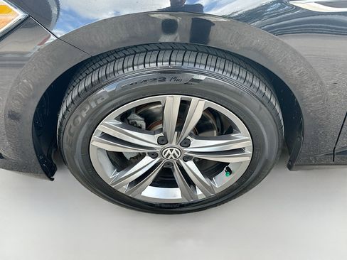 Used 2019 Volkswagen Jetta R-Line image 36