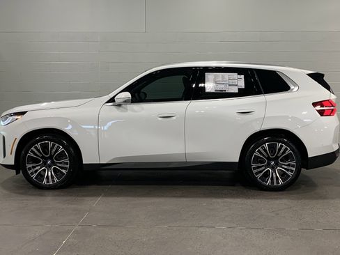 Used 2026 BMW X3 xDrive30 w/ Premium Package image 5