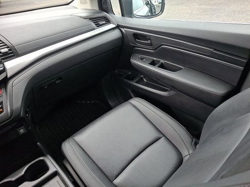 Used 2026 Honda Odyssey EX-L image 12