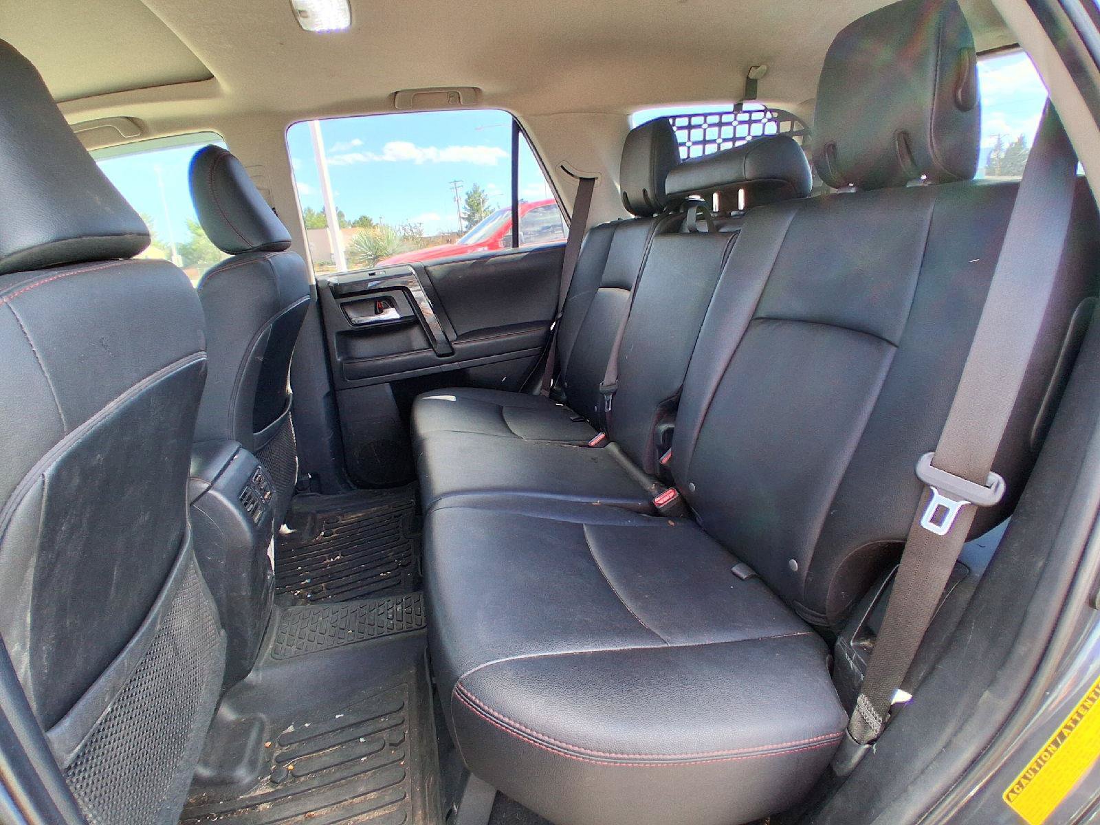 Used 2022 Toyota 4Runner TRD Off-Road Premium w/ Moonroof Package AWD/4WD image 16