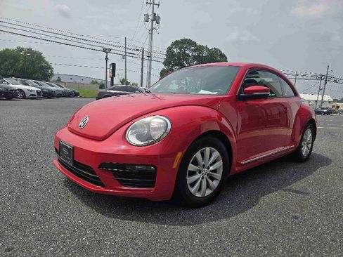 Used 2019 Volkswagen Beetle 2.0T Final Edition SEL image 7