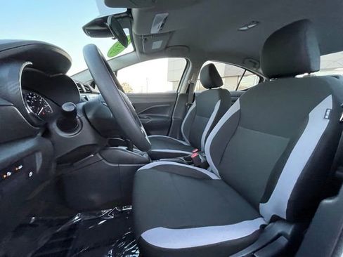 Used 2025 Nissan Versa S w/ Trunk Package image 25