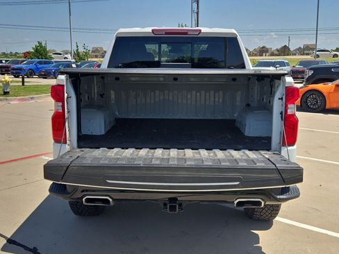 Used 2024 Chevrolet Silverado 1500 LT Trail Boss w/ Convenience Package II AWD/4WD image 31