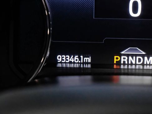 Used 2021 Ford Expedition Limited image 15