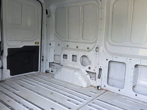Used 2023 Ford Transit 250 Medium Roof RWD image 15