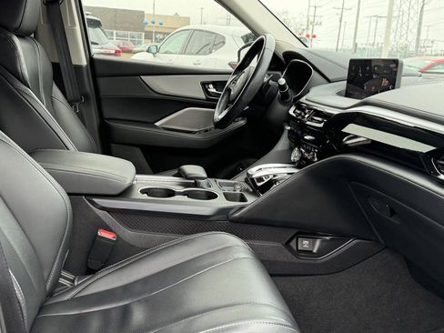 Used 2023 Acura MDX SH-AWD w/ Technology Package image 14