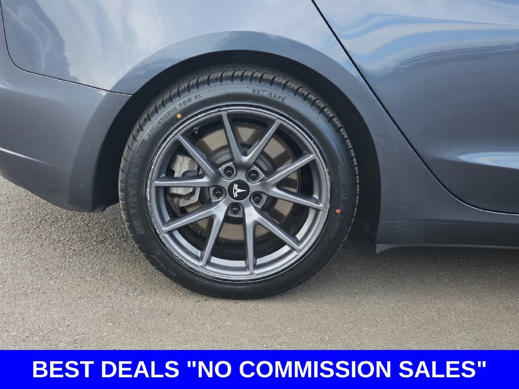 Used 2023 Tesla Model 3 Standard Range RWD image 39