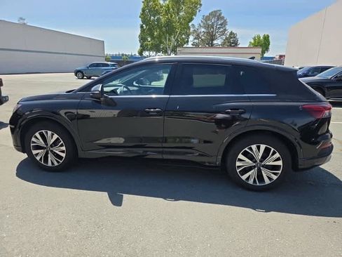 Used 2023 Audi Q4 e-tron Premium Plus w/ Premium Plus RWD image 5