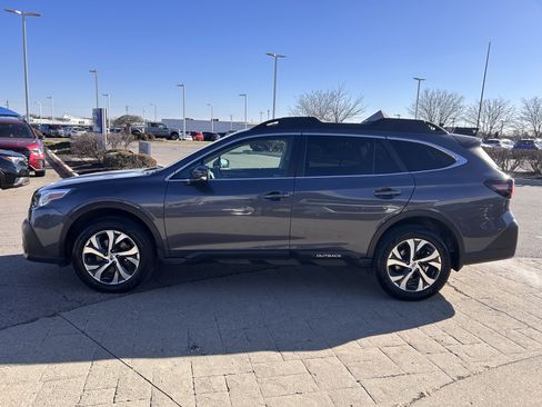 Used 2020 Subaru Outback Limited XT image 4