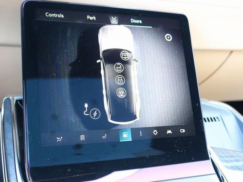 New 2025 Cadillac Escalade IQ Sport 2 image 28