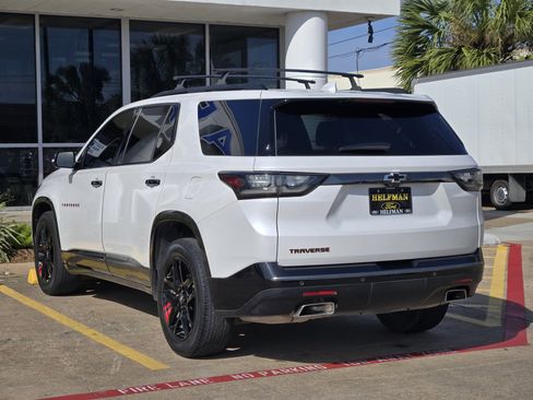 Used 2020 Chevrolet Traverse Premier w/ Redline Edition image 4