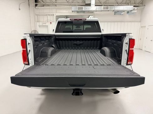 Certified 2024 Chevrolet Silverado 2500 LTZ w/ LTZ Plus Package AWD/4WD image 25