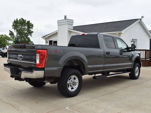 Used 2017 Ford F350 XLT w/ Snow Plow Prep Package AWD/4WD image 3