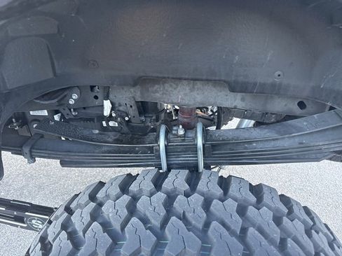 Used 2025 Ford F250 Platinum image 18