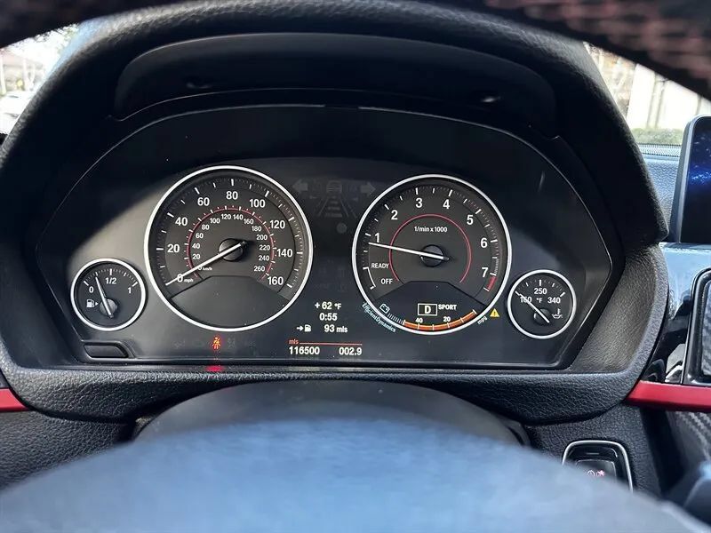 Used 2012 BMW 335i Sedan RWD image 25