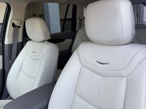 Used 2024 Cadillac XT6 Premium Luxury AWD/4WD image 21