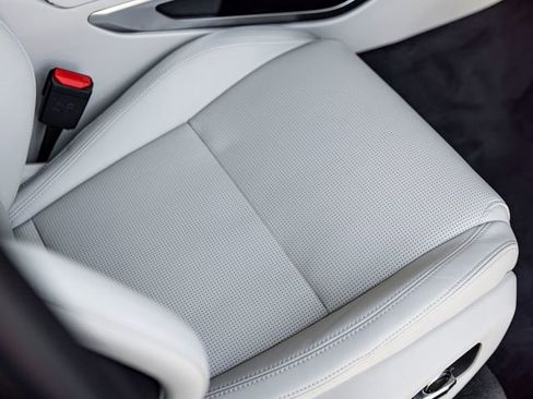 New 2026 Jaguar F-PACE R-Dynamic S image 28