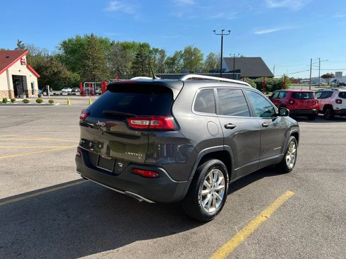 Used 2014 Jeep Cherokee Limited AWD/4WD image 5