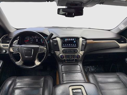 Used 2020 GMC Yukon Denali w/ Denali Premium Package RWD image 20