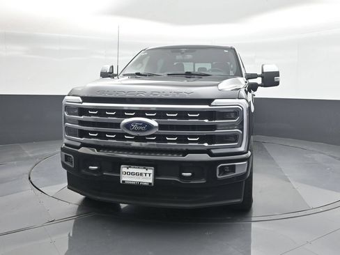 Used 2024 Ford F250 Platinum AWD/4WD image 5