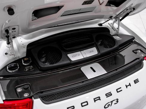 Used 2015 Porsche 911 GT3 image 53