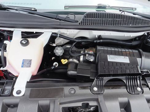 Used 2020 Chevrolet Express 3500 LT w/ LT Preferred Equipment Group RWD image 24