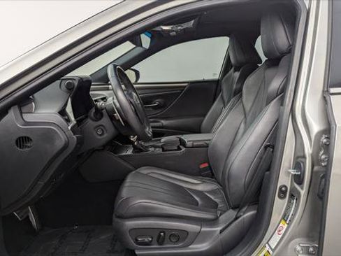 Used 2019 Lexus ES 350 F Sport w/ Accessory Package 2 image 14